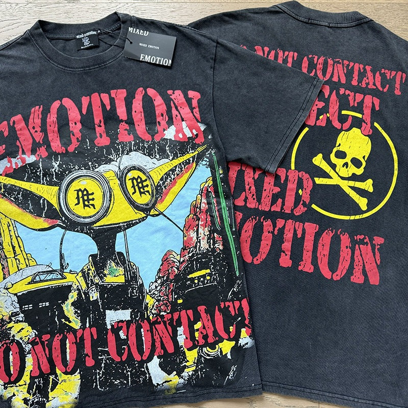 MIXED EMOTION Vintage Warning Robot Graphic T-Shirt (Black)