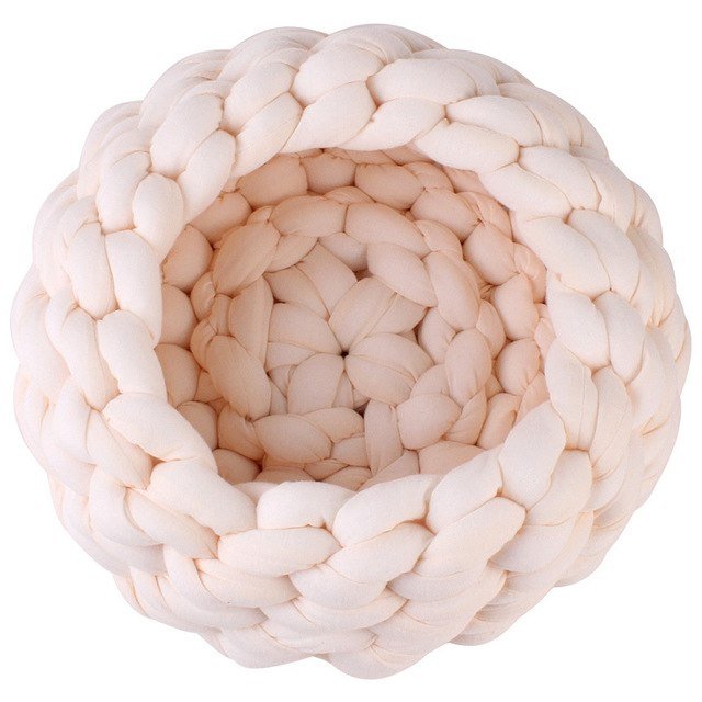 Braided Nest Bed