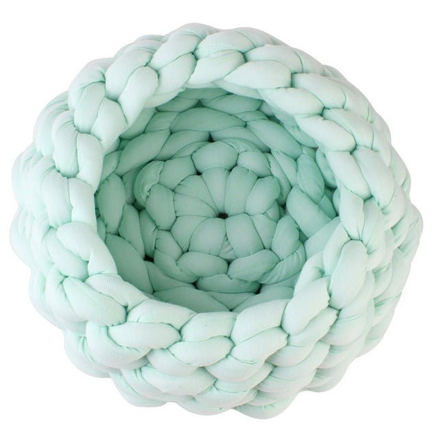 Braided Nest Bed