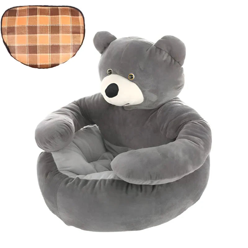 Cuddly Winter Bear Hug Bed