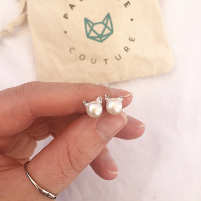 Pearl Cat Earrings